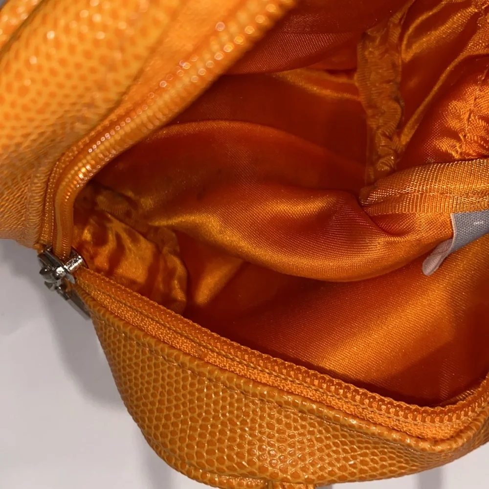 Old Navy Purse Pocket Book Handle Zip Up Side Snap Pocket Orange small